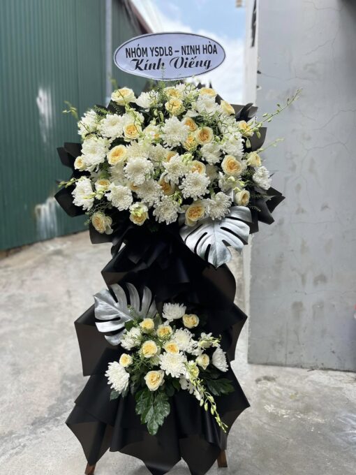 HCB 129 Kệ Hoa Viếng Lụa Đen