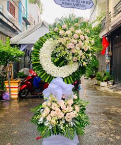 HCB 155 Vòng Hoa Đám Tang Lan Trắng Hồng Kem
